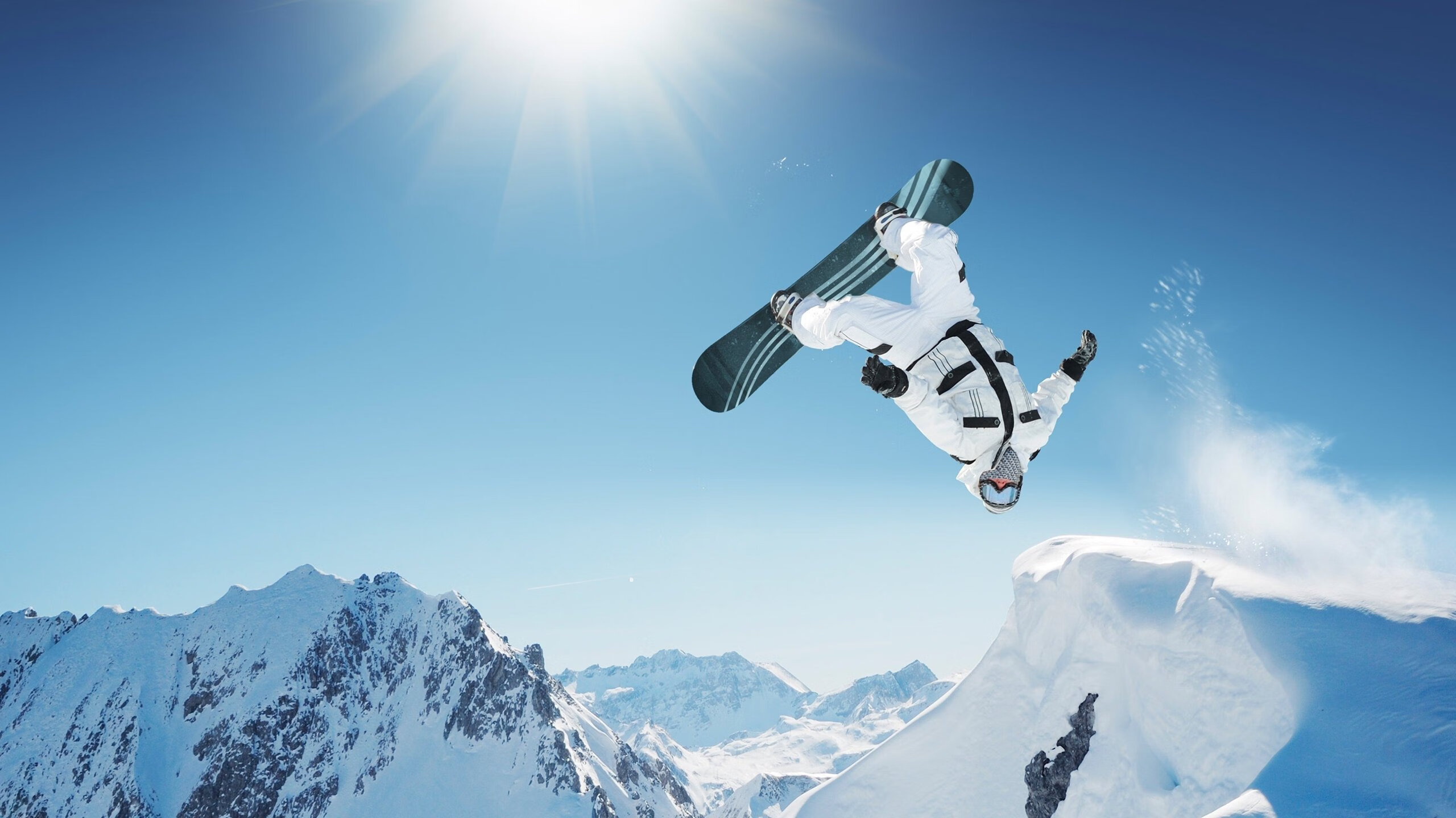 掘金绝杀雷霆,关键一役中约基奇三分雨不断,掘金球员约基奇